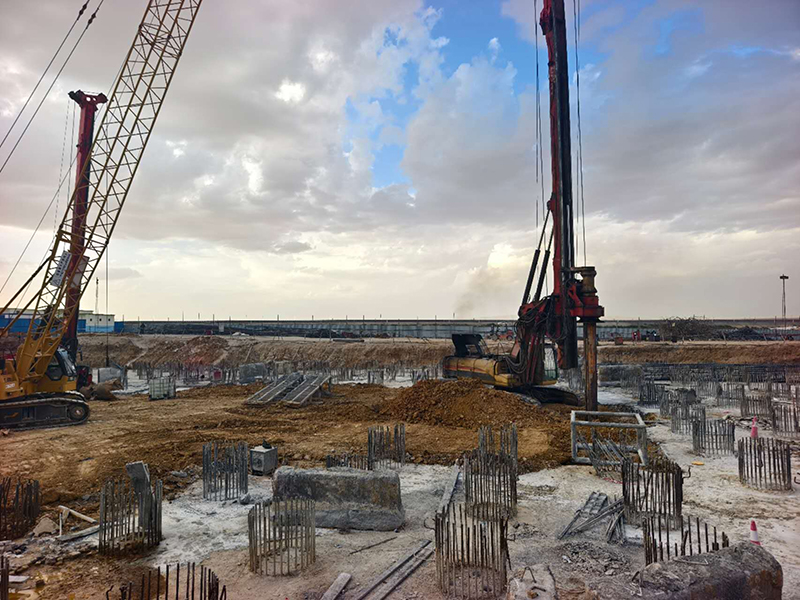 灌注樁鉆孔 .jpg